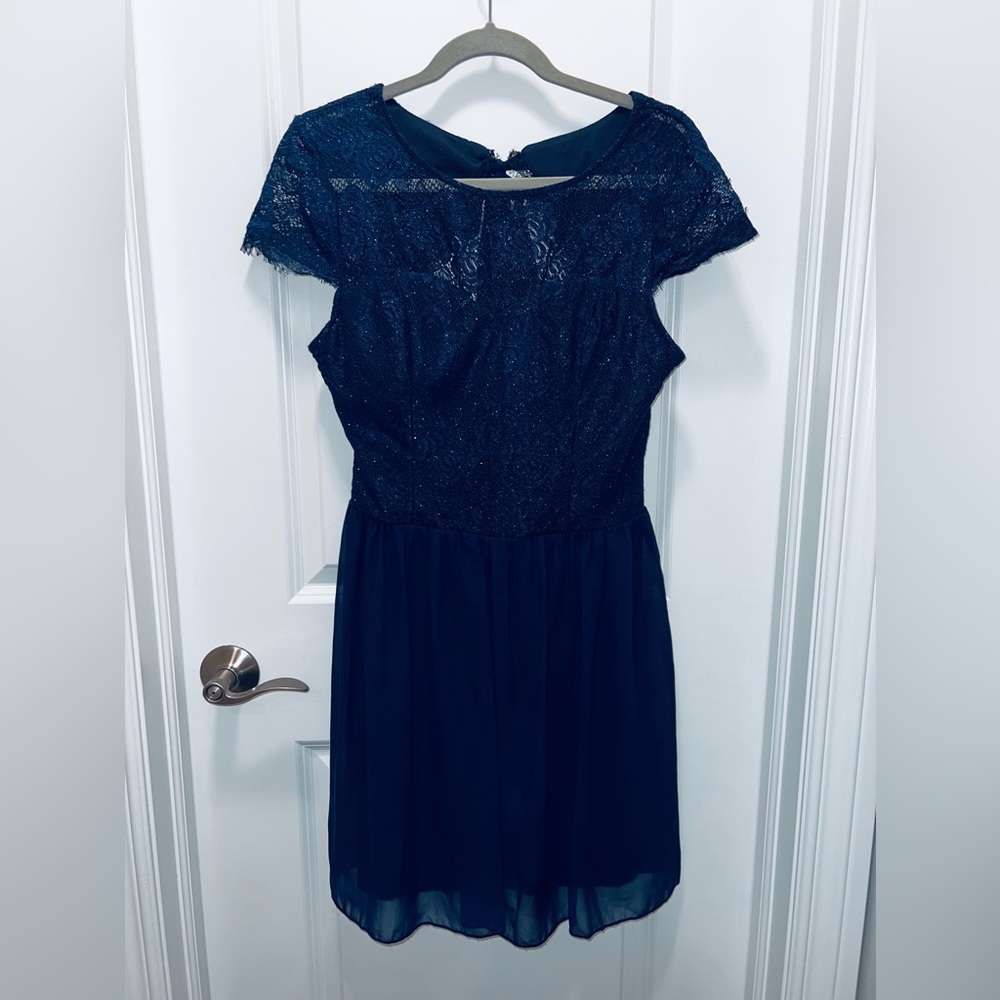Speechless Woman’s Navy Lace Glittery Party Dress Size 13